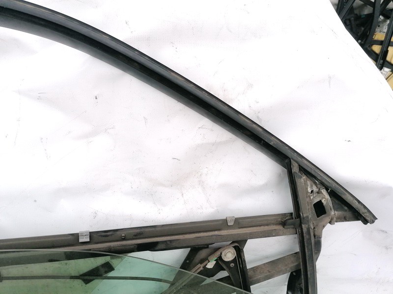 Audi A4 1999 Door window frame - FRONT RIGHT - Thumbnail 3