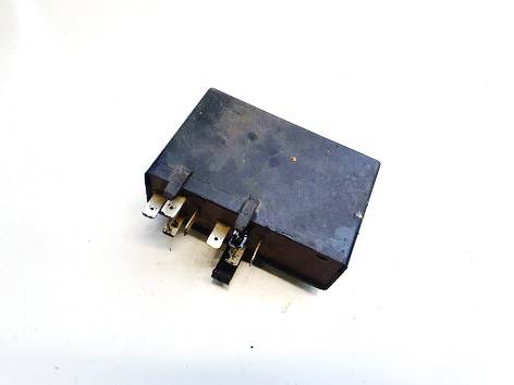 443907393L Audi 80 1990 Other computers