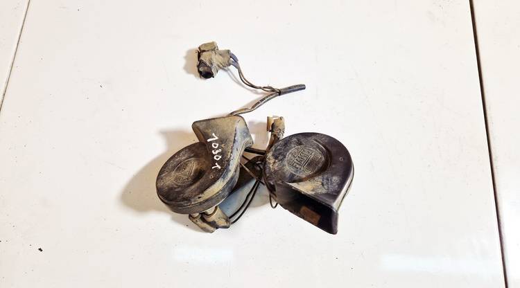 E335717 Audi A6 1996 Horn Siren