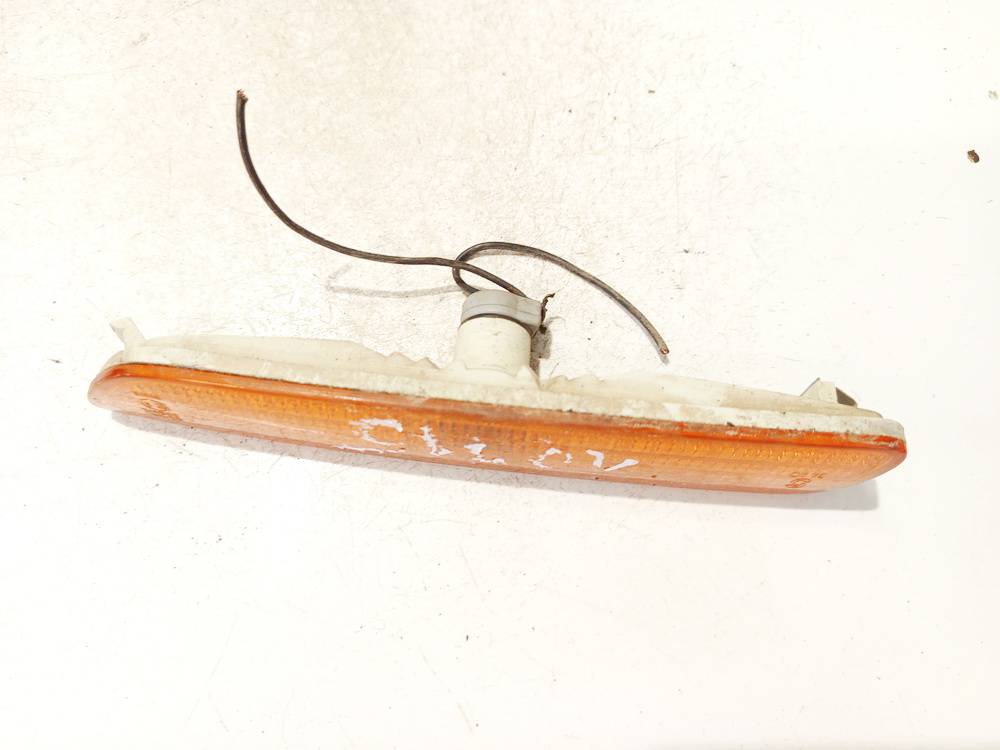 FL30896799 Volvo V40 2001 Bamperio atsvaitas P.K.