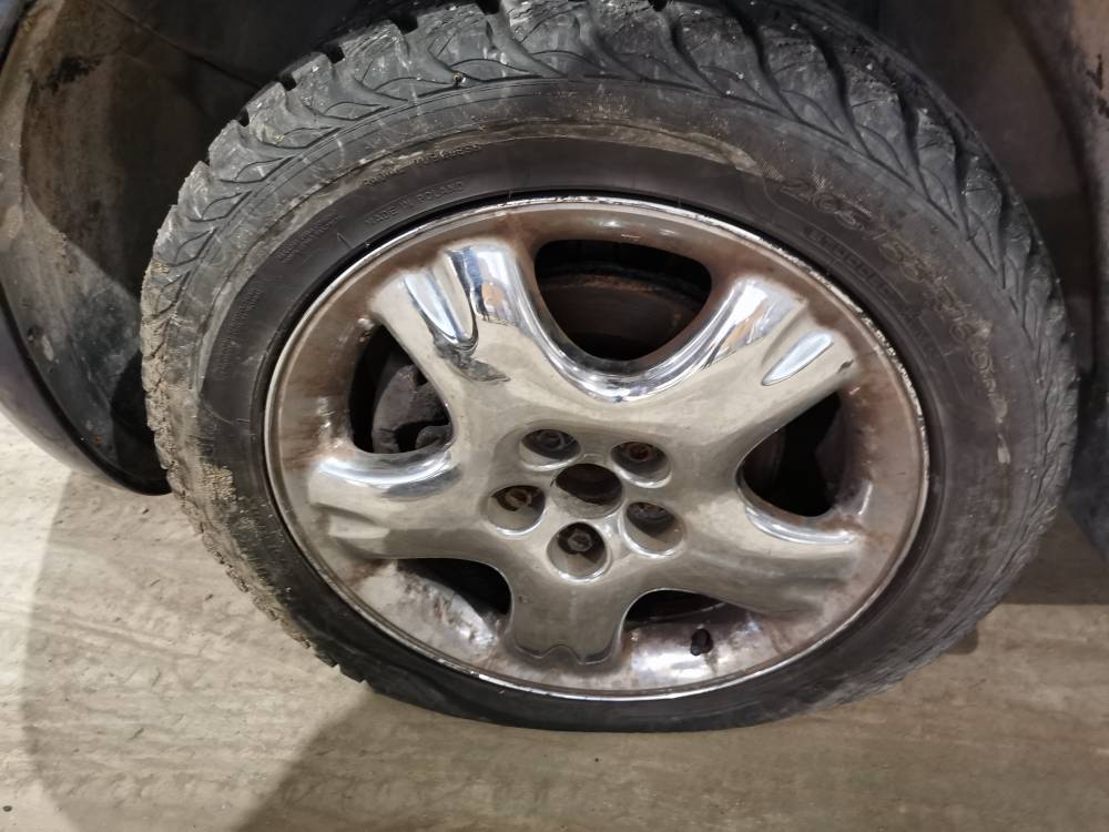 5X100 Chrysler PT Cruiser 2002 Liettuan renkaiden komplekti R16 - Thumbnail 2