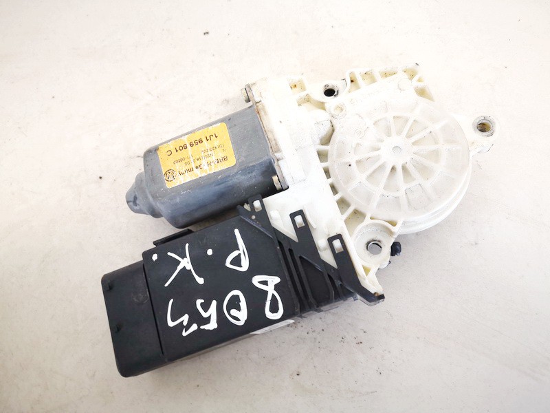 1J1959801C Volkswagen Golf 2000 Window Motor - FRONT RIGHT