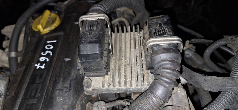 D00021 Opel Astra 2000 ECU Engine Computer (Engine Control Unit) - Thumbnail 2