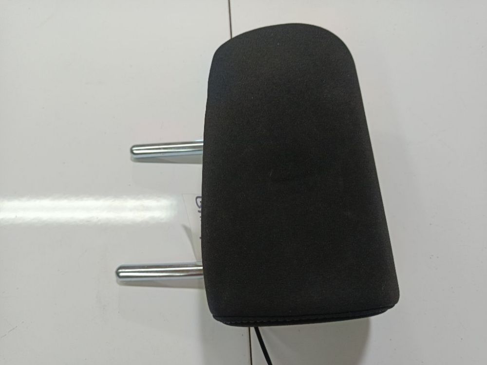 Toyota Avensis 2010 Seat headrest