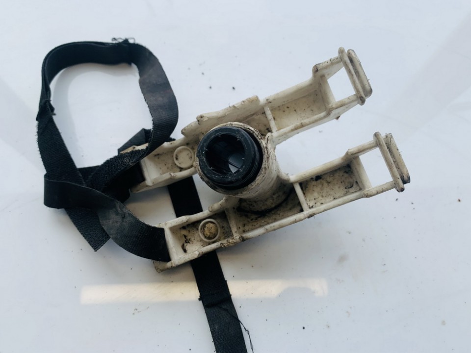 8626133 used Spare Tire Wheel Mount Volvo S60 2002 2.4L EIS01342213