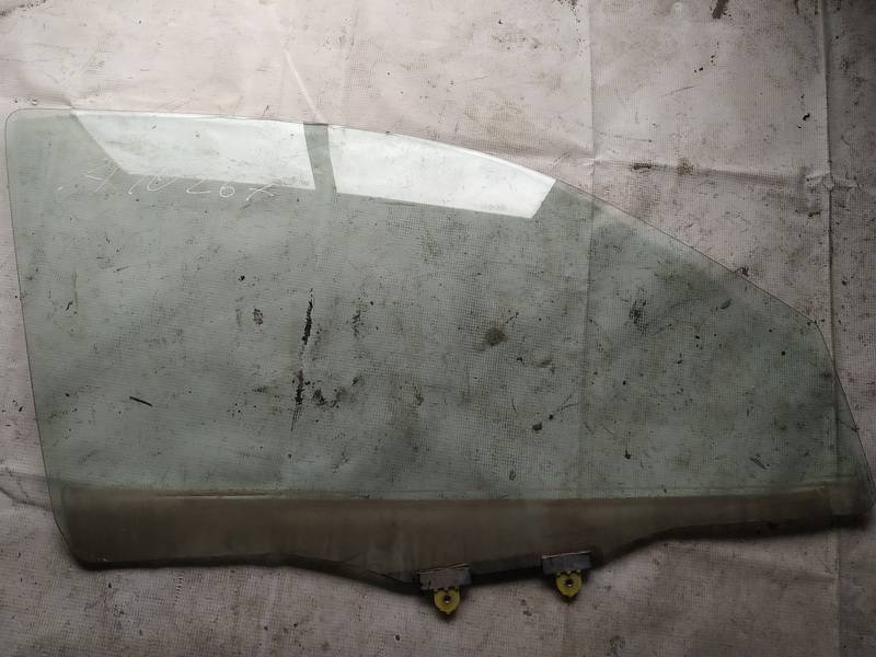 AS2 Mitsubishi Outlander 2003 Duru stiklas P.D.