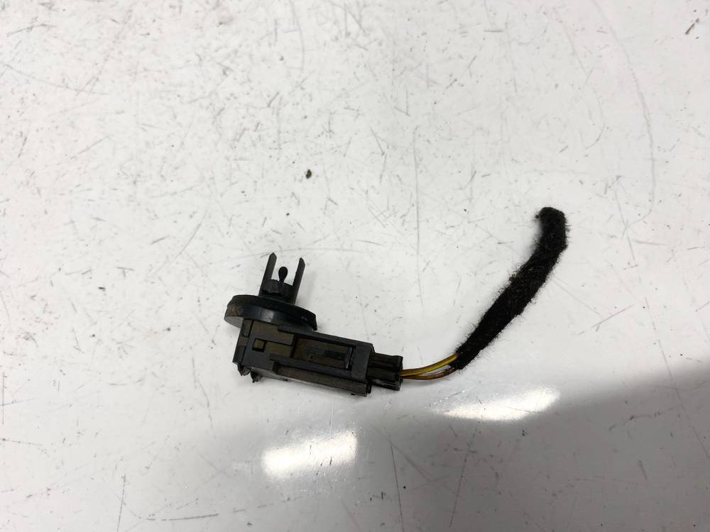 1H0907543A Audi A4 2000 Intake Air Temperature Sensor (Cabin Air Temperatur) - Thumbnail 2