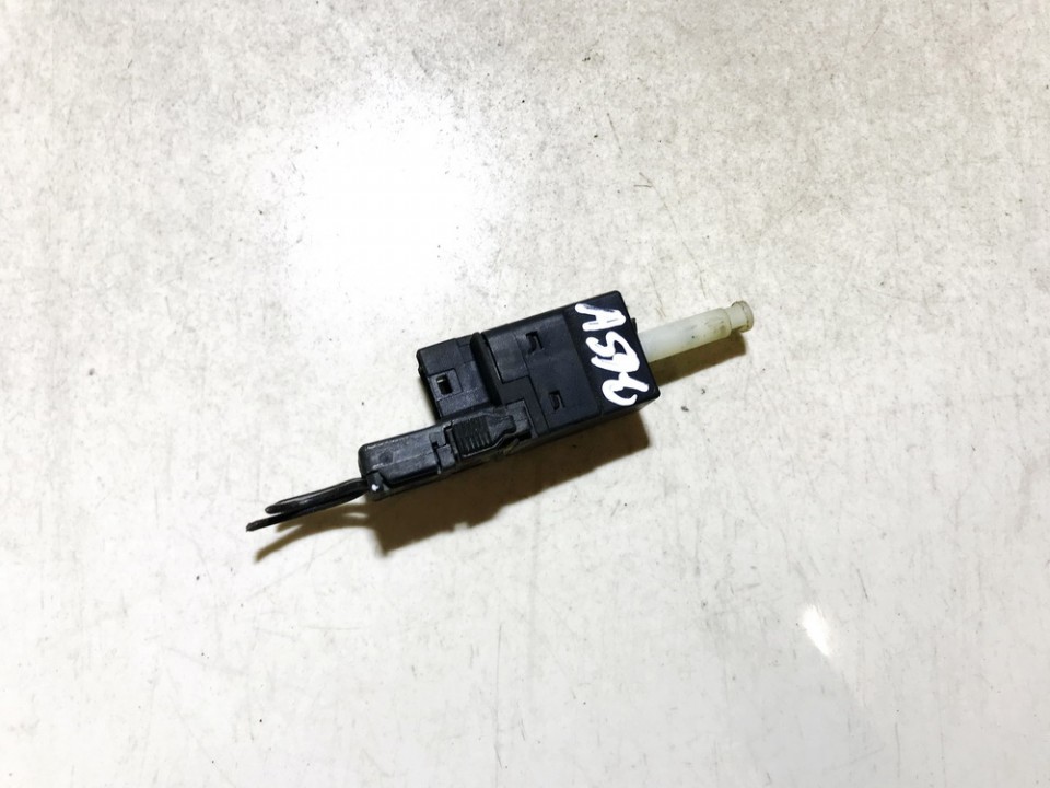 0015450109 Mercedes-Benz C-CLASS 1998 Brake Light Switch (sensor) - Switch (Pedal Contact)
