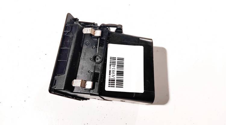 3M51R018B08AFW Ford C-MAX 2005 Dash Vent (Air Vent Grille) - Thumbnail 2