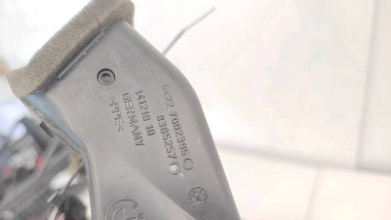 64227002395 BMW 7-Series 2003 Dash Vent (Air Vent Grille) - Thumbnail 3