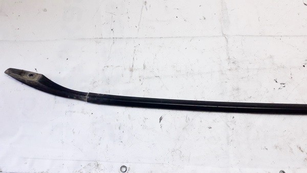 Volkswagen Golf 2000 Roof rail - right side