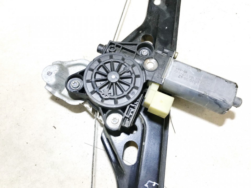 0130822007 Mercedes-Benz C-CLASS 2002 Duru lango pakelejo varikliukas P.D.