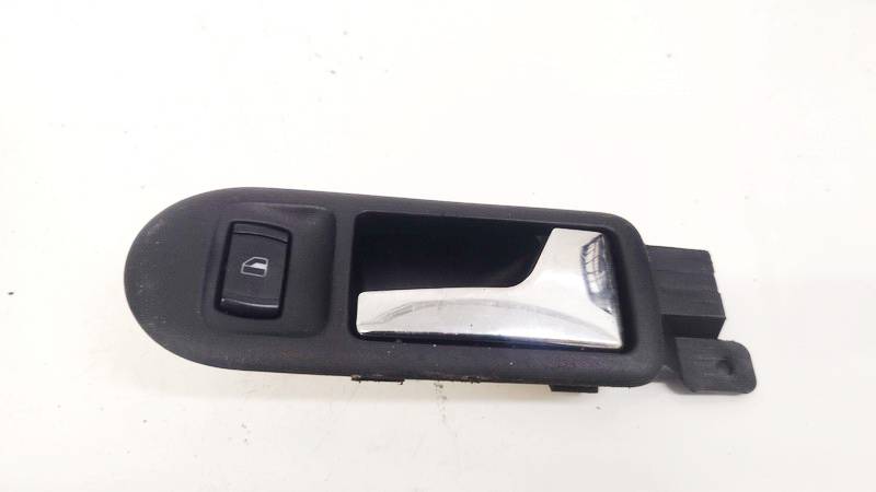 3B1837114 Volkswagen Golf 2004 Wewnętrzna klamka drzwi - PRZEDNIE PRAWE