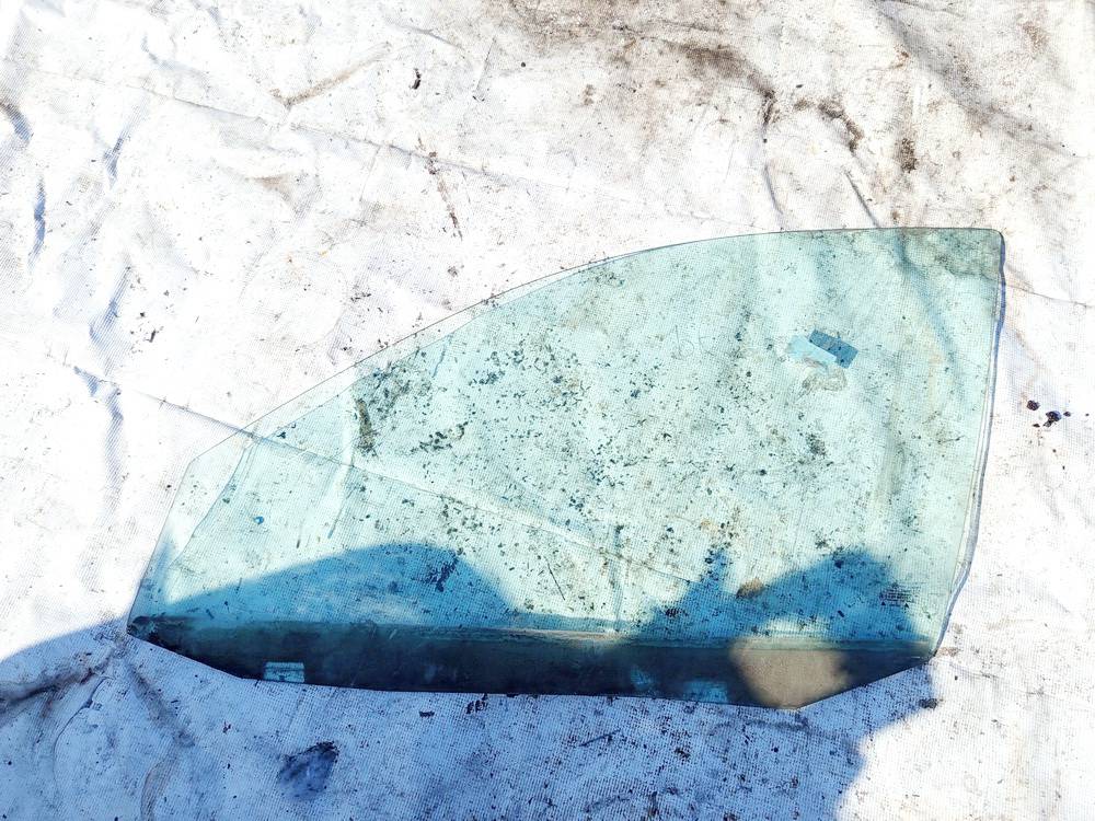 AS2 Volkswagen Bora 1999 Durvju stikls - PRIEKŠA PA KREISI