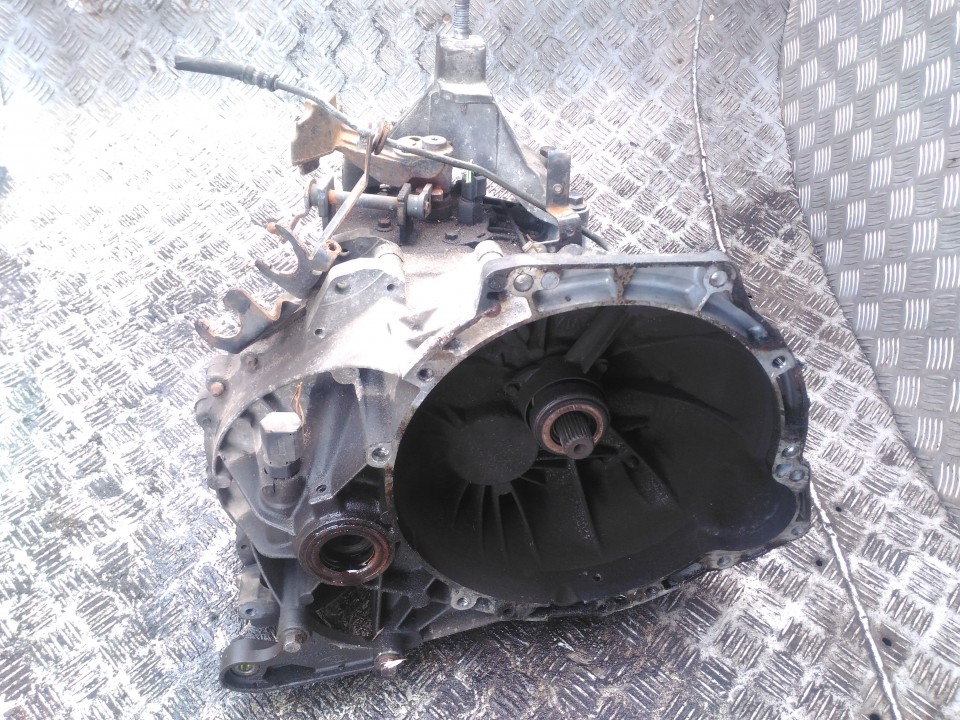 XS4R7F096CB Ford Focus 2002 Gearbox