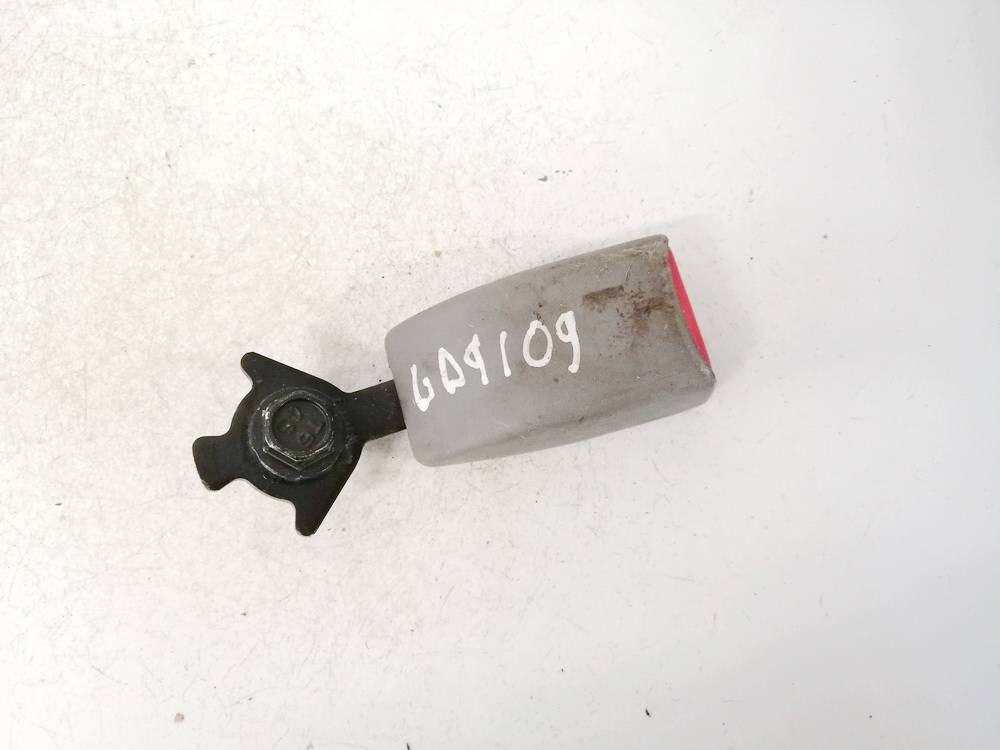 B2000 Mazda Premacy 2001 Drošības jostas sprādze (turētājs) - AIZMUGURE PA LABI