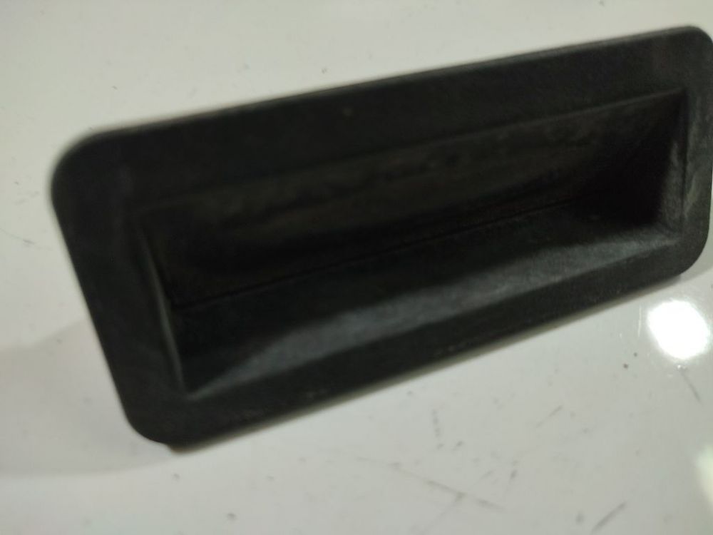 6M5119B514AD Ford Fiesta 2012 Tailgate Boot Opening Switch and Handle - REAR - Thumbnail 2