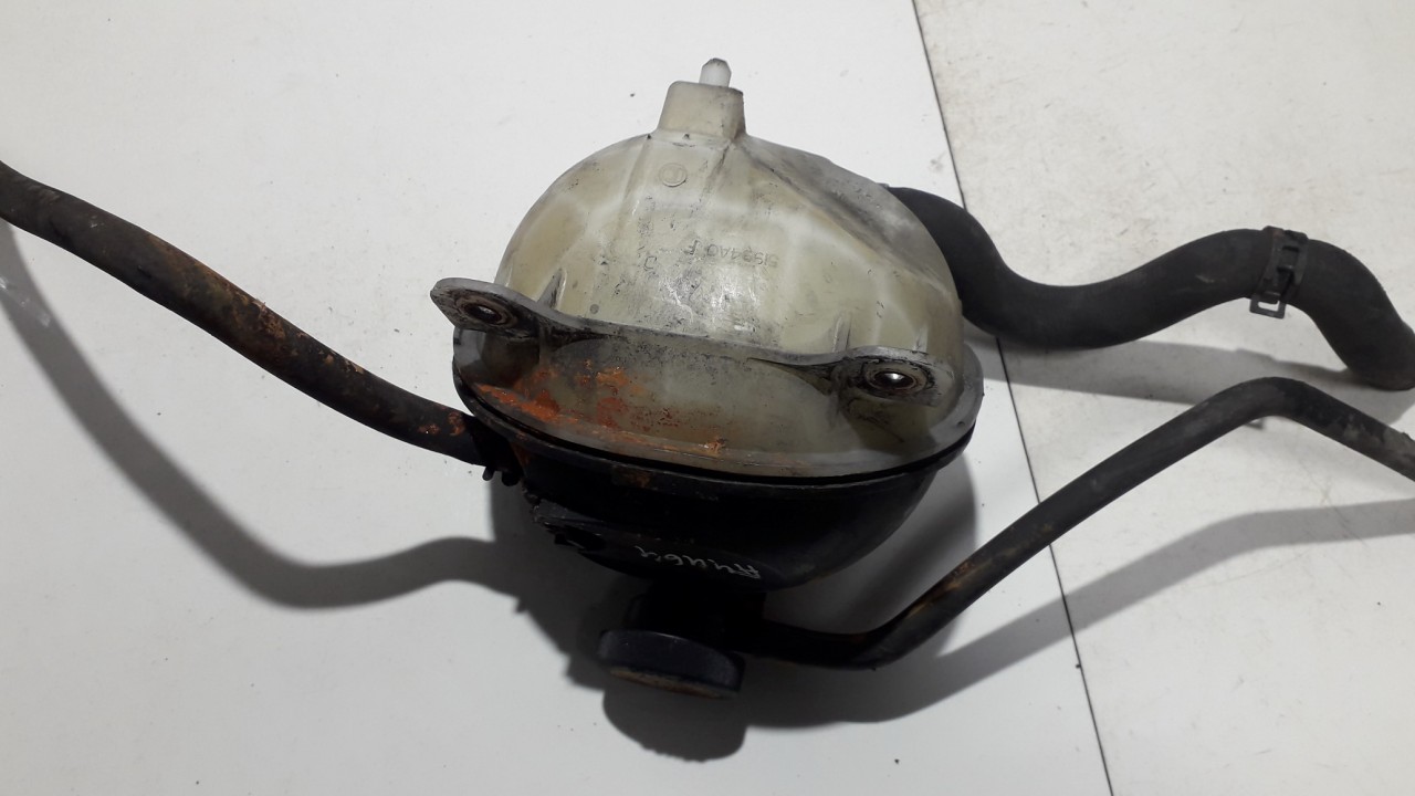 51994A0F Toyota Avensis 2005 Expansion Tank coolant (RADIATOR EXPANSION TANK BOTTLE ) - Thumbnail 2