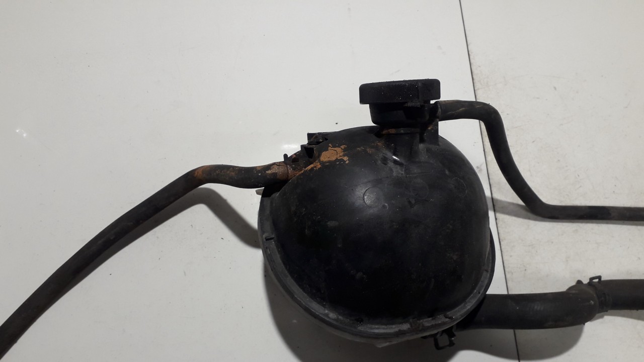 51994A0F Toyota Avensis 2005 Expansion Tank coolant (RADIATOR EXPANSION TANK BOTTLE )