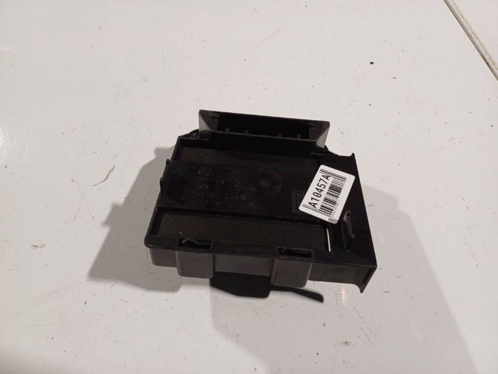 5DK00858312 Volkswagen Golf 2005 MÓDULO DE CONFORT-CONVENIENCIA