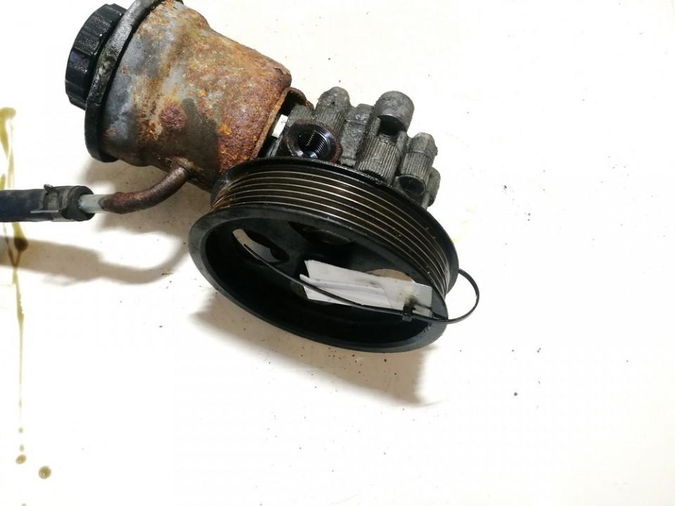 Toyota Corolla Verso 2006 Pump assembly - Power steering pump - Thumbnail 2