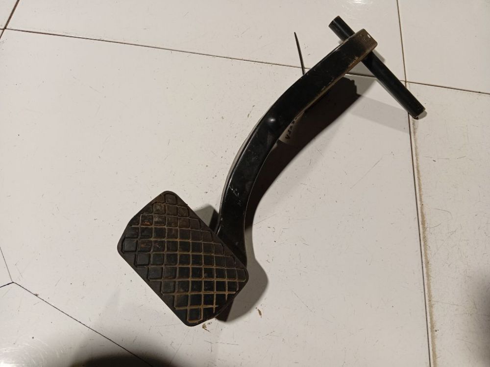 Audi Q7 2006 Stabdziu pedalas