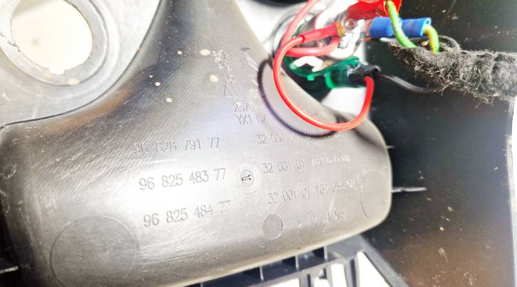 9682548377 Citroen C3 Picasso 2010 Consola central - Thumbnail 3