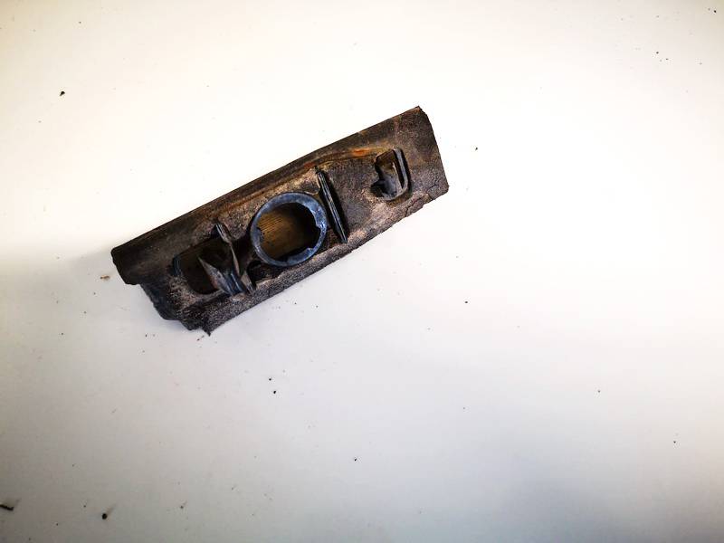 Toyota Avensis Verso 2003 Oświetlenie tablicy rejestracyjnej - TYLNE - Thumbnail 2