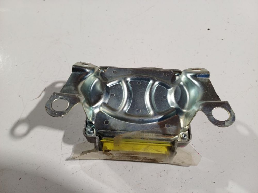 209996104 Toyota Yaris 2005 Komputer SRS airbag – moduł sterujący poduszek powietrznych - Thumbnail 2