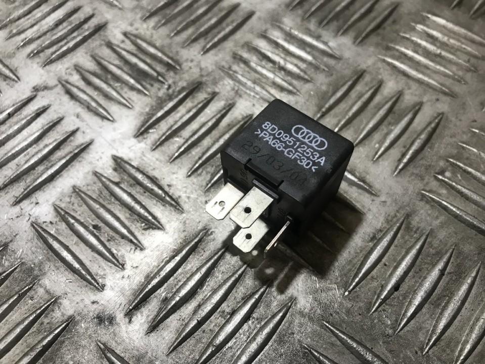 8d0951253a 373 Relay module Volkswagen Passat 2004 1.9L EIS00462247