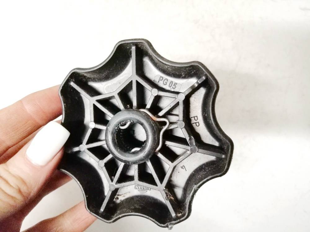 PG05 Nissan Primera 2003 Interior trim - Thumbnail 3