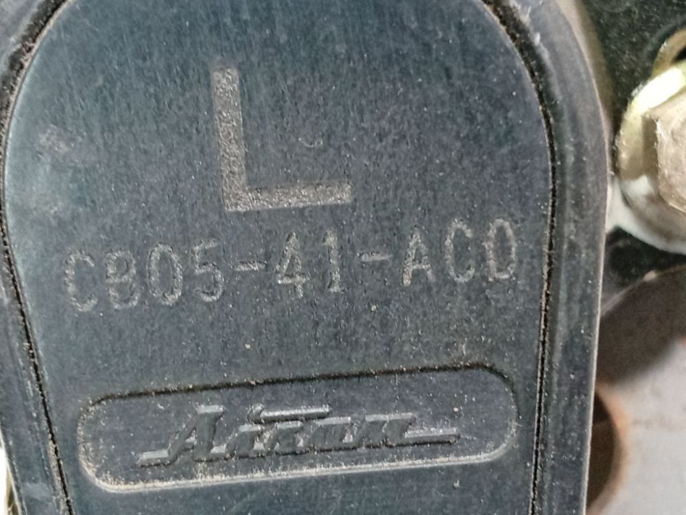 CB0541AC0 Mazda Premacy 2001 Pedal del acelerador - Thumbnail 4