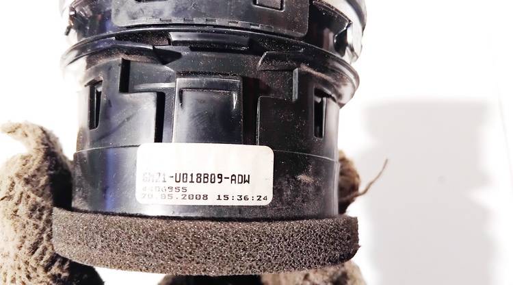 6M21U018B09ADW Ford Mondeo 2008 Rejilla Aireadora - 
Moldura protectora de la rejilla de ventilación lateral del panel - Thumbnail 3