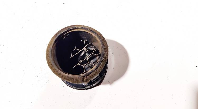 6M21U018B09ADW Ford Mondeo 2008 Rejilla Aireadora - 
Moldura protectora de la rejilla de ventilación lateral del panel - Thumbnail 2