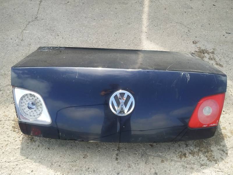 MELYNAS Volkswagen Phaeton 2002 Hood - REAR - Thumbnail 2