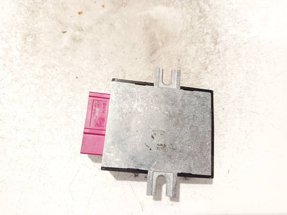 16147276073 BMW 5-Series 2011 Fuel Pump Relay - Thumbnail 2
