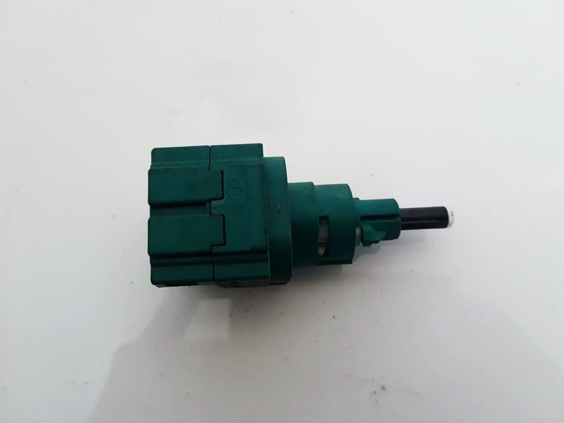 1C0945511A Volkswagen Golf 1999 Jarruvalojen anturi - Thumbnail 2