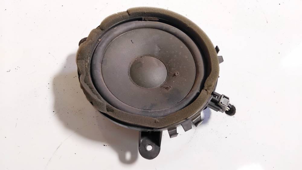 30657445 Volvo V50 2010 Garso kolonele