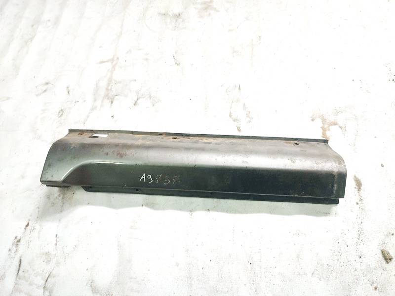 Kia Sorento 2004 Jack Point Cover Right Sill - Thumbnail 2