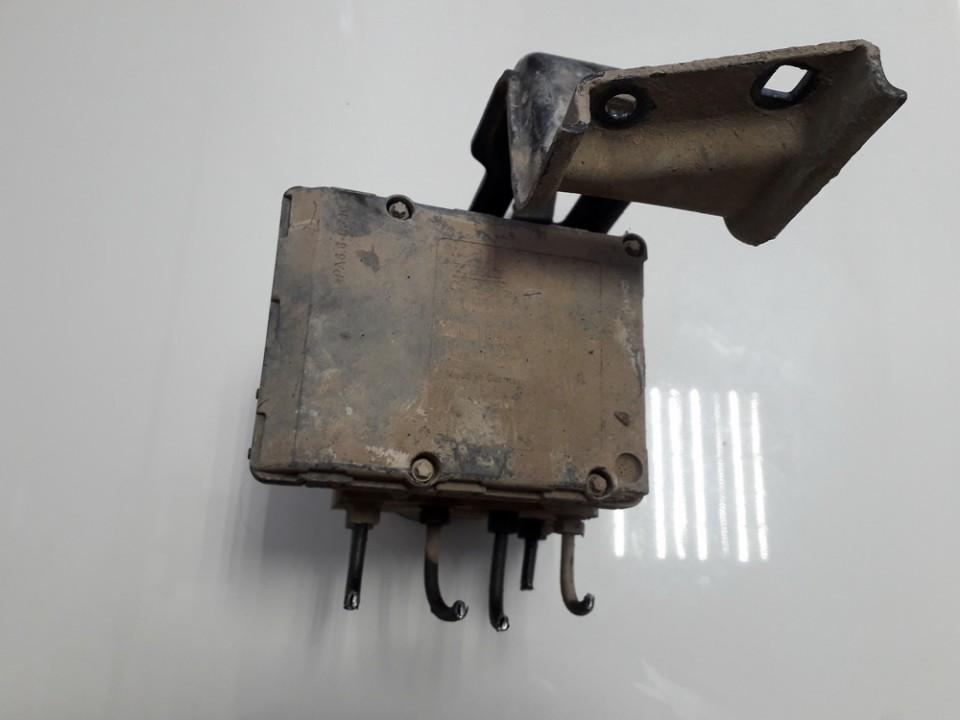 1J0614117C Volkswagen Golf 1999 ABS Unit (ABS Brake Pump)