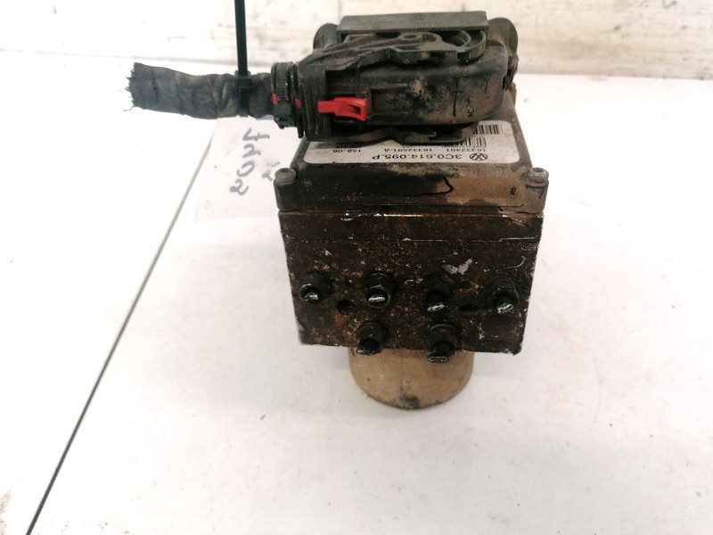 3C0614095P Volkswagen Passat 2006 ABS Unit (ABS Brake Pump)