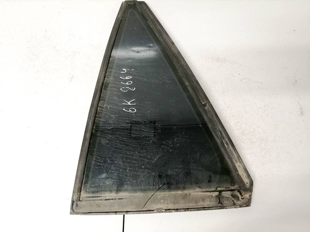 43R004529 BMW X5 2003 Quarter glass - REAR LEFT