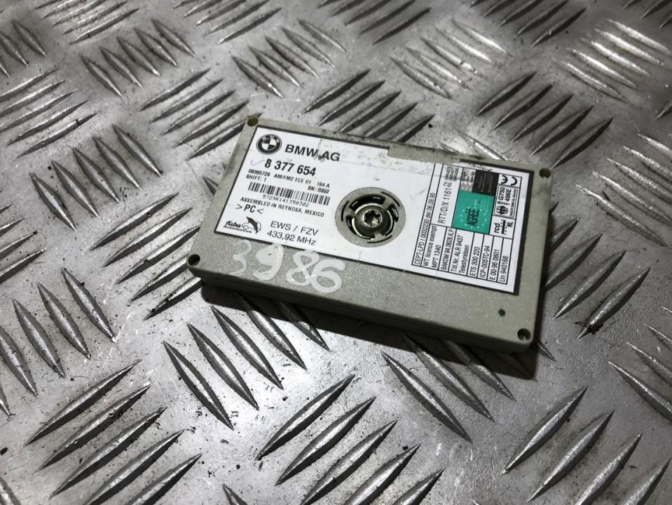 8377654 BMW X5 2004 Inne komputery