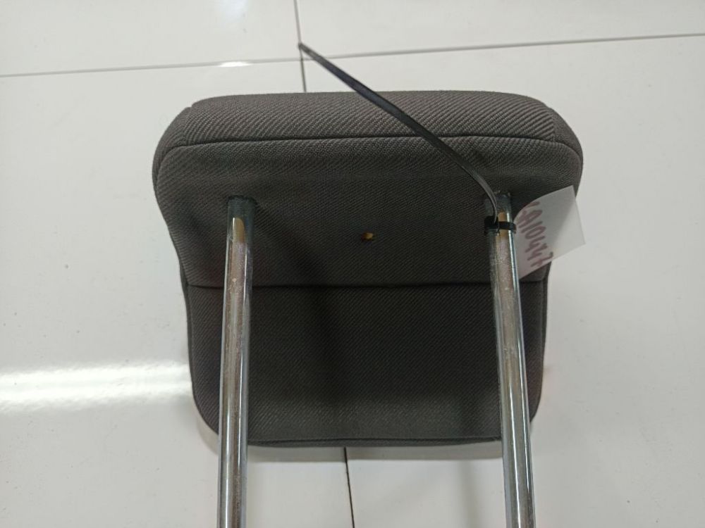 Ford Focus 2006 Seat headrest - Thumbnail 3