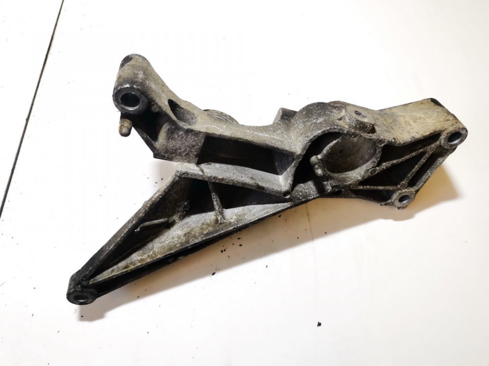 4576161 SAAB 9-5 1998 Variklio kronsteinas ir Greiciu dezes kronsteinas - Thumbnail 2