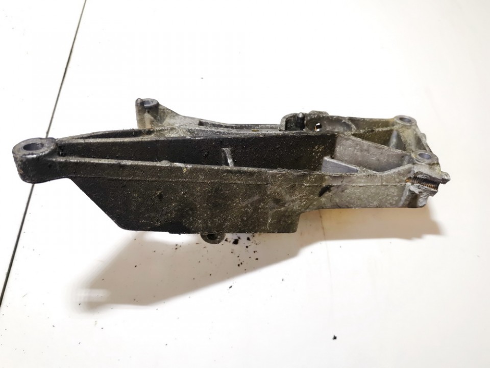 4576161 SAAB 9-5 1998 Variklio kronsteinas ir Greiciu dezes kronsteinas - Thumbnail 3