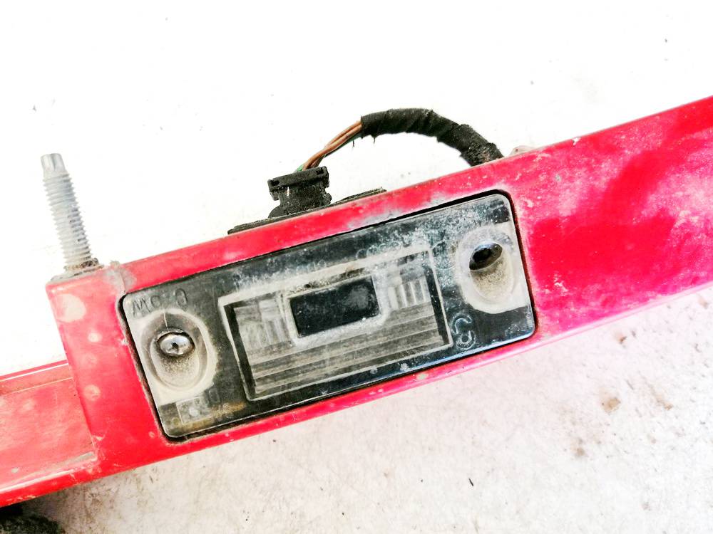 8D9943021 Audi A4 1996 Oświetlenie tablicy rejestracyjnej - TYLNE