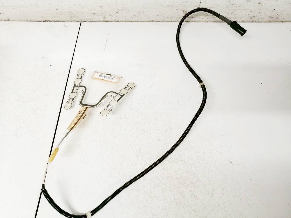 888801H000 Kia Ceed 2008 Sedynes sildymo elementas