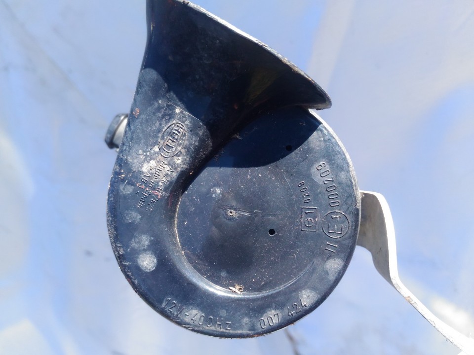 007424 Audi A4 2002 Garso signalas