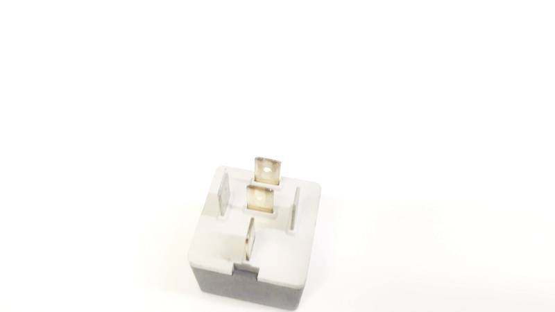 90191753 Opel Vectra 1999 Relay module